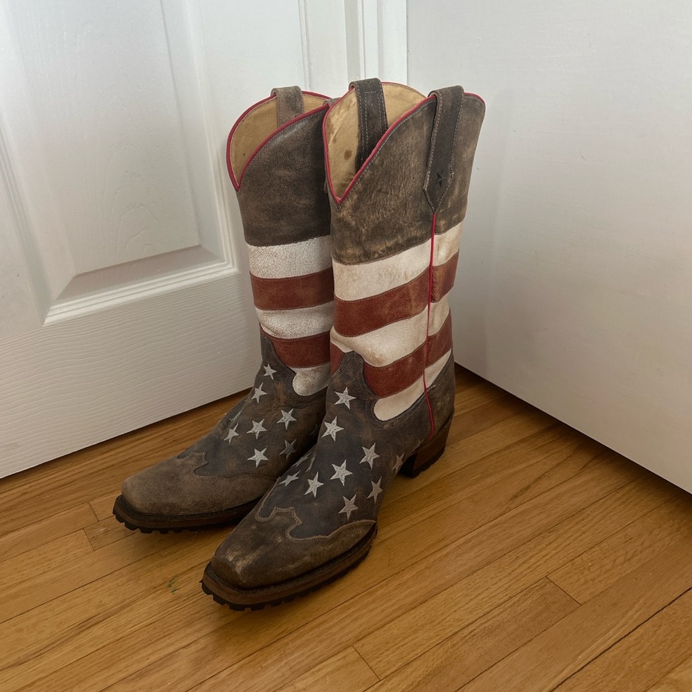 American Flag Cowboy Boots